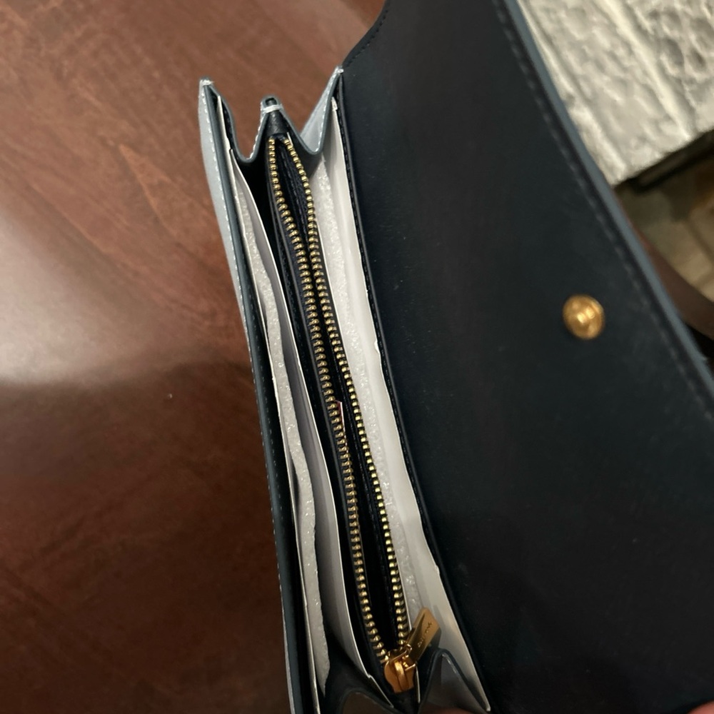Kate Spade Light Blue Wallet - Picture 6 of 6